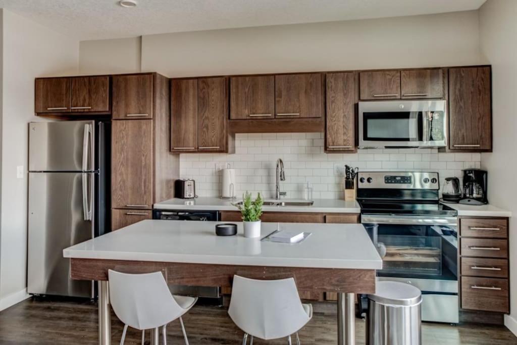 Modern Stylish Downtown Apartment Des Moines Exterior foto